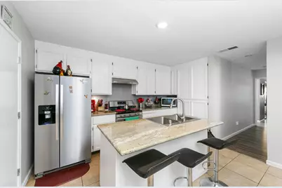1425 W Swain Road #13, Stockton, CA 95207 - Photo 12