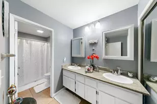 1425 W Swain Rd, Stockton, CA 95207 - Photo 18