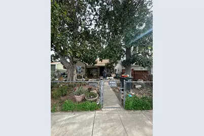 4209 51st Street, Sacramento, CA 95820 - Photo 2