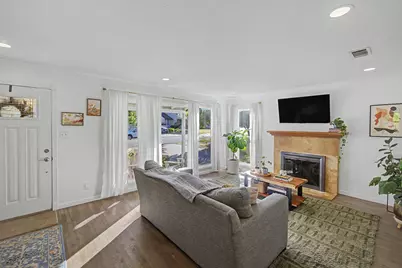 3933 Loreto Way, Sacramento, CA 95821 - Photo 4