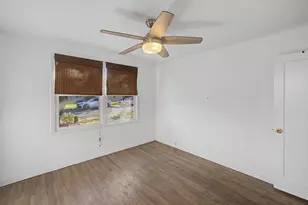 3933 Loreto Way, Sacramento, CA 95821 - Photo 18