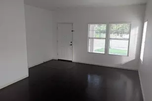 4001 Saintsbury Dr, Sacramento, CA 95834 - Photo 2