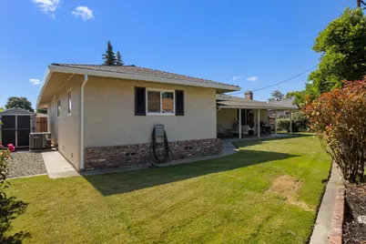 1391 Los Padres Way, Sacramento, CA 95831 - Photo 30
