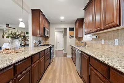 1391 Los Padres Way, Sacramento, CA 95831 - Photo 4