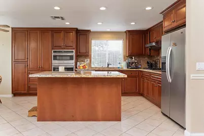 116 Ferrera Drive, Folsom, CA 95630 - Photo 6