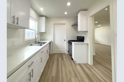 5020 Emerson Rd., Sacramento, CA 95820 - Photo 8