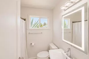 5020 Emerson Rd, Sacramento, CA 95820 - Photo 8