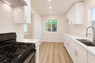 5020 Emerson Rd, Sacramento, CA 95820 - Photo 2