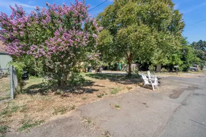 3117 Judah Street, Sacramento, CA 95815 - Photo 6