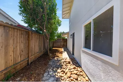 3345 Chiswell Way, Sacramento, CA 95827 - Photo 28