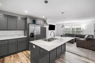 Vicksburg Ln, North Highlands, CA 95660 - Photo 14