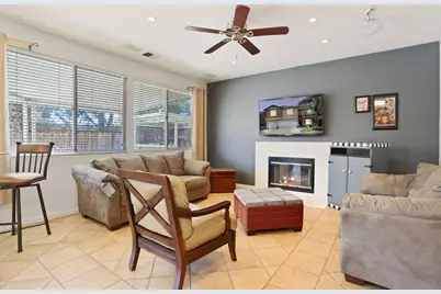 1621 Autumn Meadow Lane, Tracy, CA 95376 - Photo 14