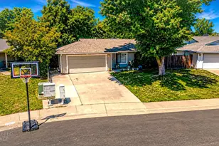6609 Gingerloop Ct, Sacramento, CA 95842 - Photo 32