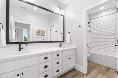 2238 5th Avenue, Sacramento, CA 95818 - Photo 32