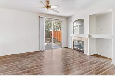 8203 Gardenside Court, Sacramento, CA 95829 - Photo 10