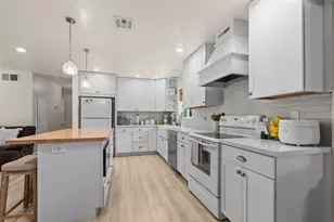 6545 Miles Ln, Carmichael, CA 95608 - Photo 6