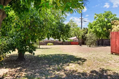 6545 Miles Ln, Carmichael, CA 95608 - Photo 20