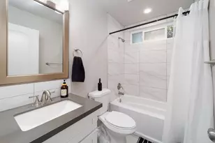 10216 Rockingham Dr, Sacramento, CA 95827 - Photo 30