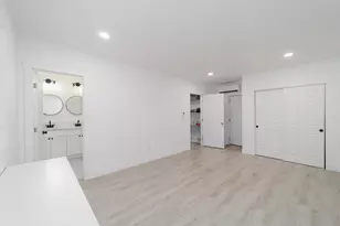 10216 Rockingham Dr, Sacramento, CA 95827 - Photo 18