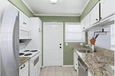 3300 Churchill, Sacramento, CA 95864 - Photo 6
