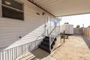 E Ave I, Lancaster, CA 93535 - Photo 24