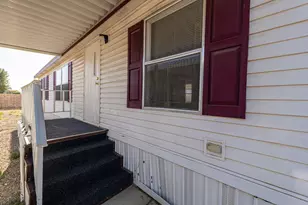 E Ave I, Lancaster, CA 93535 - Photo 2