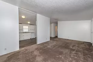 E Ave I, Lancaster, CA 93535 - Photo 4