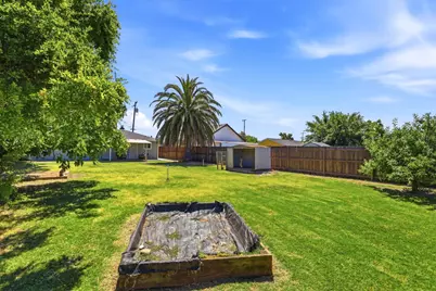 5180 28th Street, Sacramento, CA 95820 - Photo 36