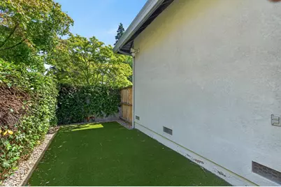 672 Cypress Run, Woodbridge, CA 95258 - Photo 60