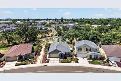 7978 Cobb Street, Citrus Heights, CA 95610 - Photo 2
