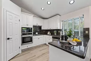 5405 Spring Creek Way, Elk Grove, CA 95758 - Photo 12