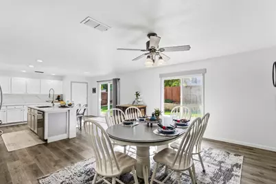 10149 Jenny Lynn Way, Elk Grove, CA 95757 - Photo 12