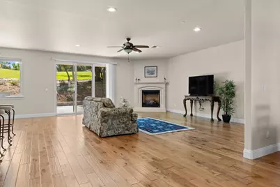 11733 Inverness Way, Auburn, CA 95602 - Photo 8