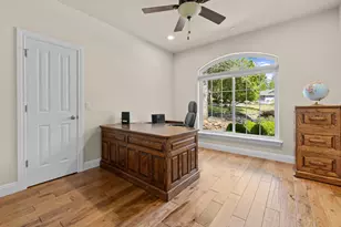 11733 Inverness Way, Auburn, CA 95602 - Photo 16