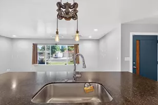 2424 Killarney Way, Modesto, CA 95355 - Photo 6