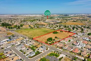 1957 W Woodward Ave, Manteca, CA 95337 - Photo 6