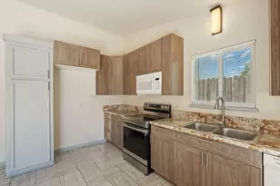1667 Redding Ave, Yuba City, CA 95993 - Photo 16