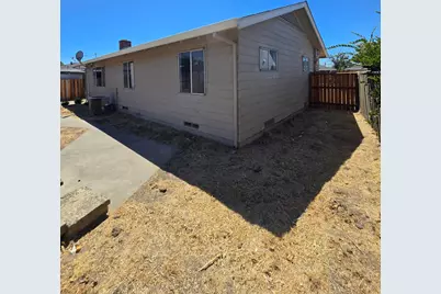 7233 Lindale Drive, Sacramento, CA 95828 - Photo 34