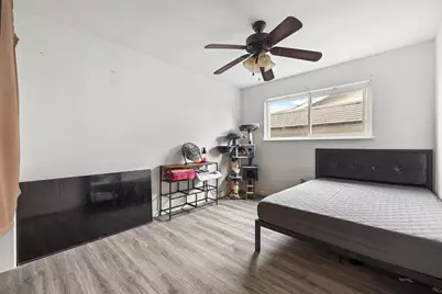 3225 Nightingale Drive, Modesto, CA 95356 - Photo 8