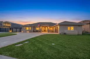 14431 Miravista Ln, Lockeford, CA 95237 - Photo 2