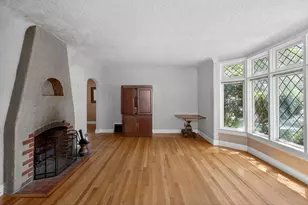 3265 McKinley Blvd, Sacramento, CA 95816 - Photo 6