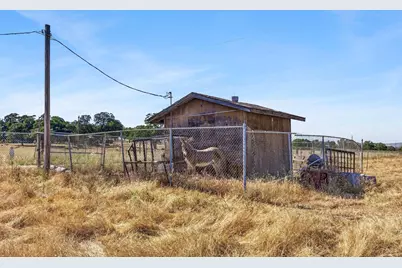 301 Drescher Tract Rd, Palermo, CA 95968 - Photo 6