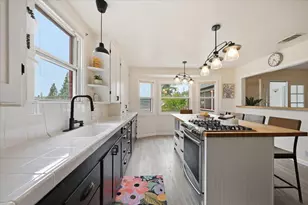 438 Kate Hayes St, Grass Valley, CA 95945 - Photo 16