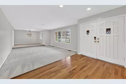 725 Sherwood Drive, Yuba City, CA 95991 - Photo 4