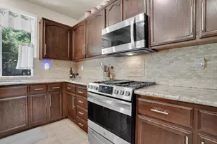 6409 Pine Meadow Cir, Stockton, CA 95219 - Photo 14