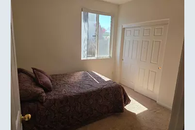 1056 Hacienda Drive, Plumas Lake, CA 95961 - Photo 14