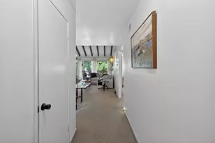 800 Woodside Ln, Sacramento, CA 95825 - Photo 20