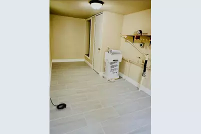 520 D Street, Waterford, CA 95386 - Photo 16