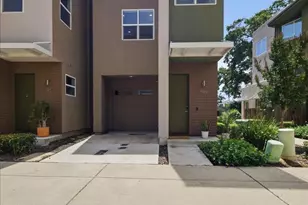 399 Midstream Ln, West Sacramento, CA 95605 - Photo 2