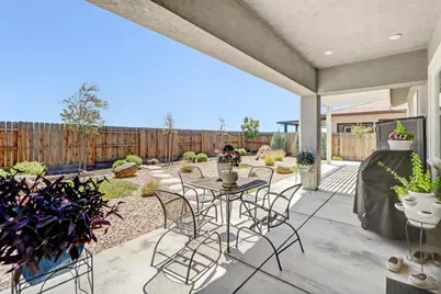 9230 Stillwagon Street, Elk Grove, CA 95624 - Photo 36